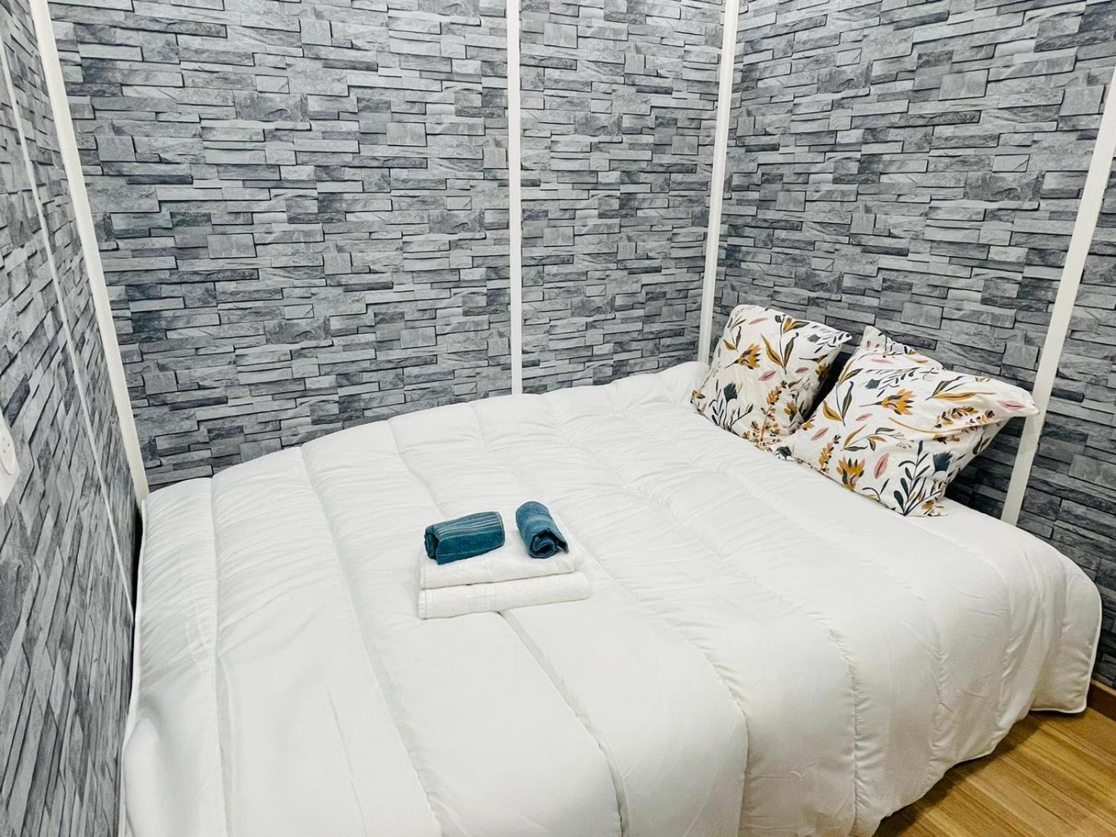 Studio Confortable- Disneyland Paris - Val D Europe - Plein Centre Ville Meaux - 2 Pers מראה חיצוני תמונה